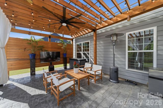 12616 Dunloe Wood Drive, Huntersville, NC 28078