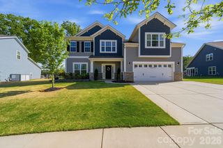 12616 Dunloe Wood Drive, Huntersville, NC 28078