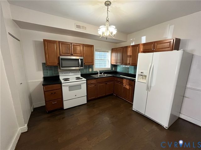 2316 R St, Richmond, VA 23223