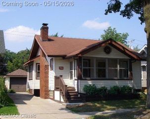 700 S PLEASANT STREET Street, Royal Oak, MI 48067