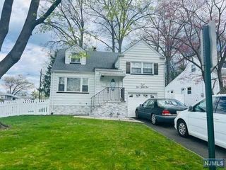 131 Iozia Terrace, Elmwood Park, NJ 07407