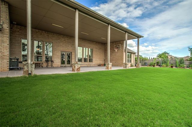14409 Caledonia Way, Oklahoma City, OK 73142