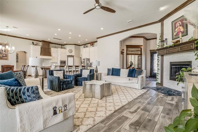 14409 Caledonia Way, Oklahoma City, OK 73142