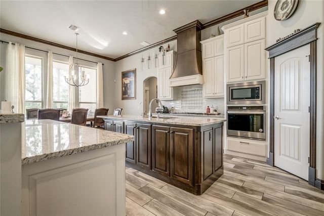14409 Caledonia Way, Oklahoma City, OK 73142