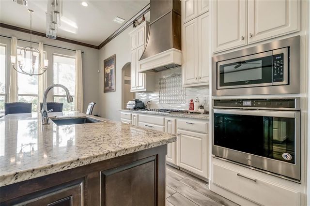 14409 Caledonia Way, Oklahoma City, OK 73142