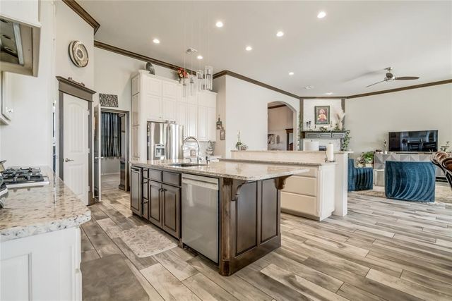 14409 Caledonia Way, Oklahoma City, OK 73142