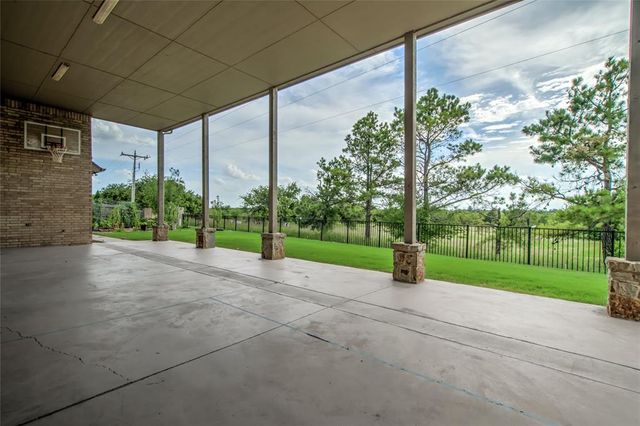 14409 Caledonia Way, Oklahoma City, OK 73142