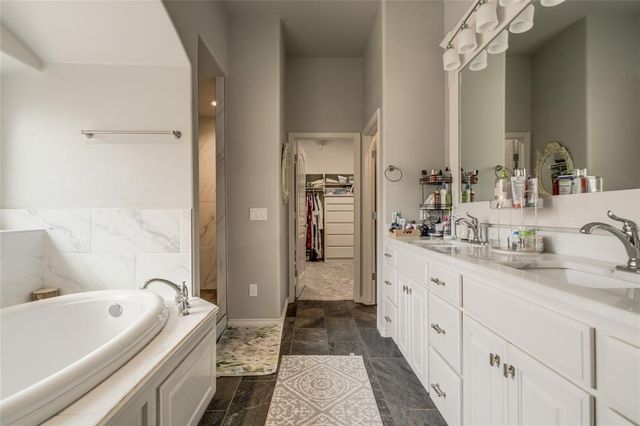 14409 Caledonia Way, Oklahoma City, OK 73142