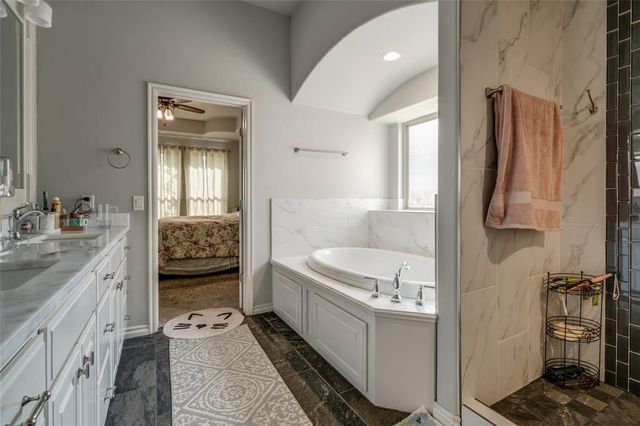 14409 Caledonia Way, Oklahoma City, OK 73142