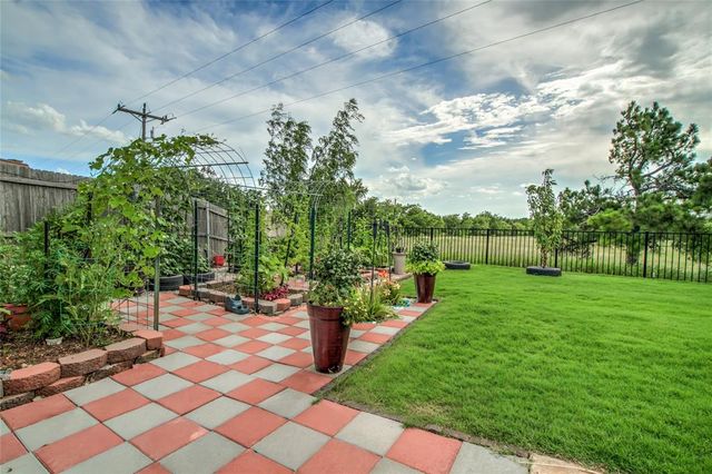 14409 Caledonia Way, Oklahoma City, OK 73142