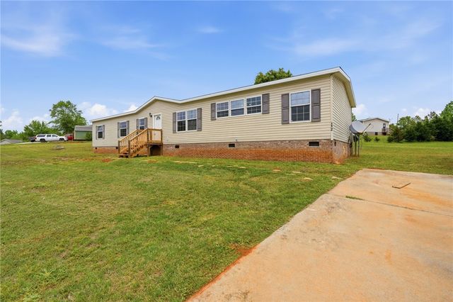 112 Sir Francis Drake Way, Liberty, SC 29657