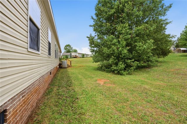 112 Sir Francis Drake Way, Liberty, SC 29657