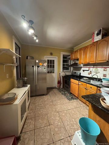 86-13 88th Avenue, Woodhaven, NY 11421