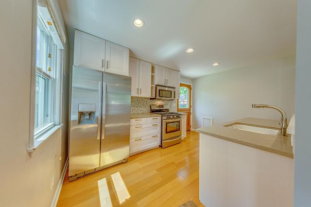 4124 19th Avenue S, Minneapolis, MN 55407