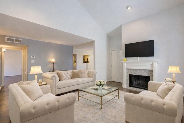 4000 Purdue Street 118, Houston, TX 77005