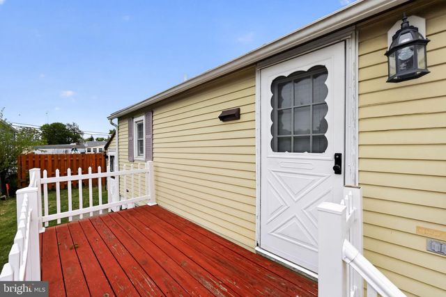 202 MINQUADALE BLVD, New Castle, DE 19720