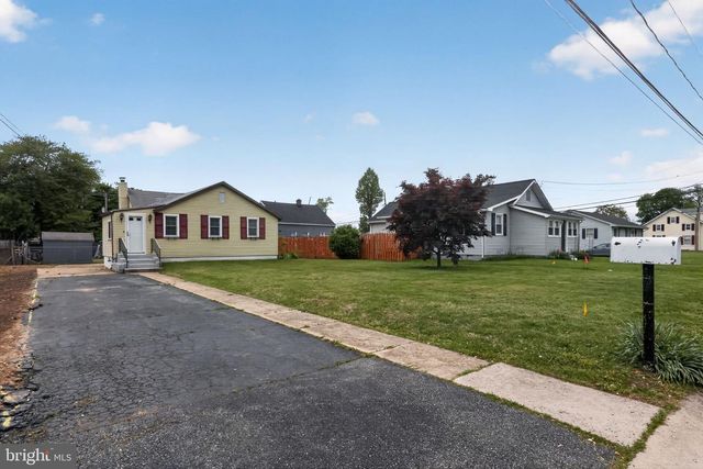 202 MINQUADALE BLVD, New Castle, DE 19720