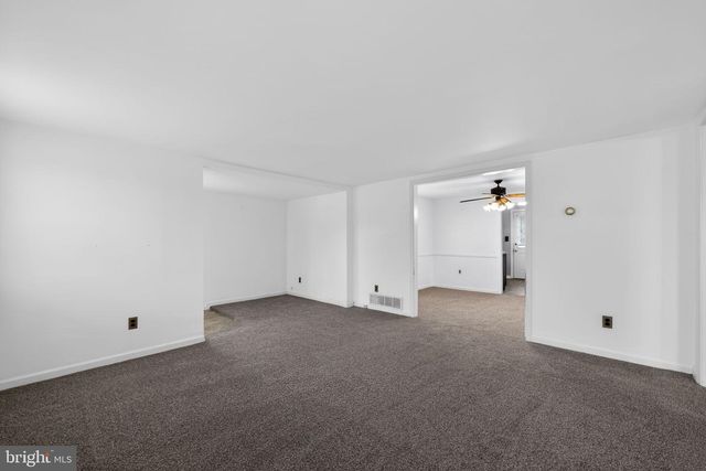 202 MINQUADALE BLVD, New Castle, DE 19720