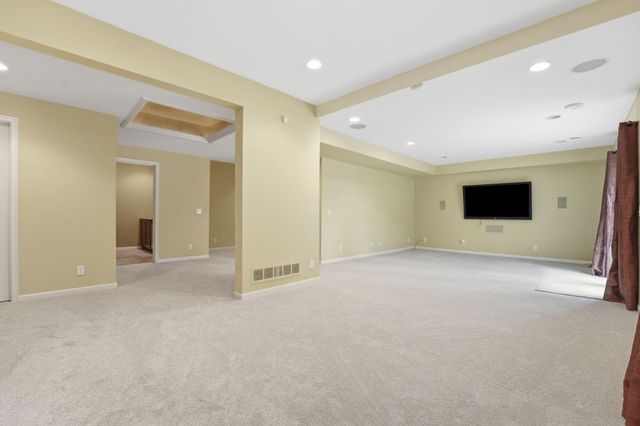 13345 54th Avenue N, Plymouth, MN 55442