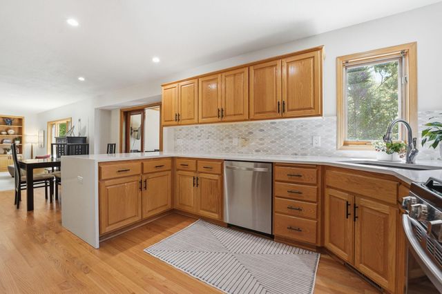 13345 54th Avenue N, Plymouth, MN 55442