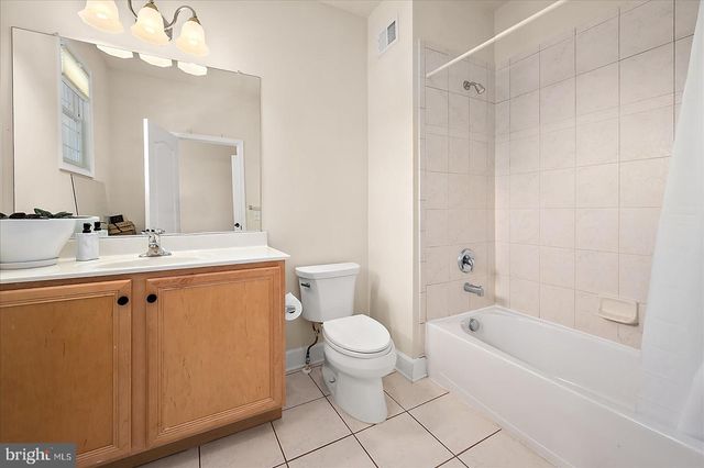 10214 RUFFIAN LN, Berlin, MD 21811