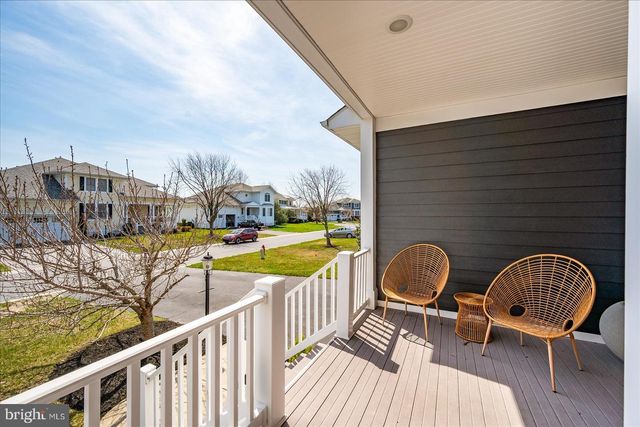 10214 RUFFIAN LN, Berlin, MD 21811