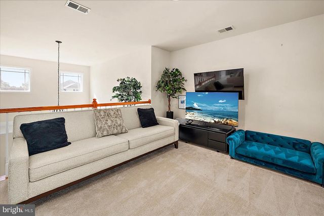 10214 RUFFIAN LN, Berlin, MD 21811