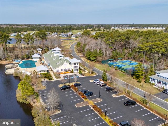 10214 RUFFIAN LN, Berlin, MD 21811