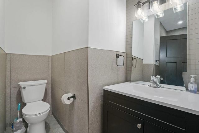 2278 Ridgeway Avenue, 2278, Columbus, OH 43219