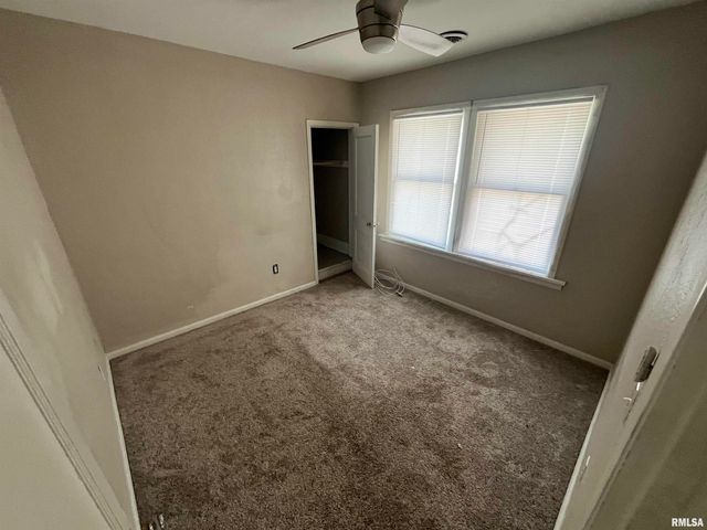 506 Caroline St Apt B, Peoria, IL 61603