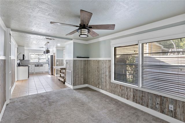 606 West Alligator Street, Caldwell, TX 77836