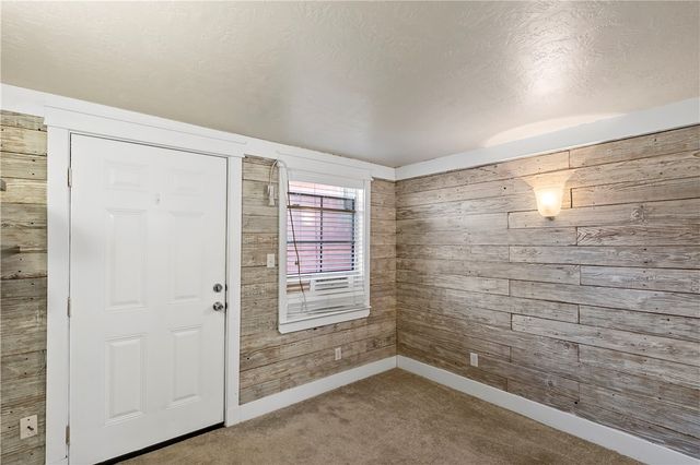 606 West Alligator Street, Caldwell, TX 77836