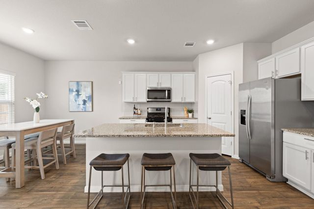 281 Jayden DR, Kyle, TX 78640