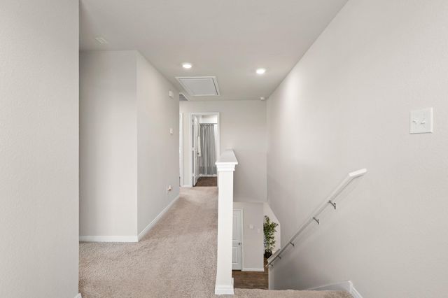 281 Jayden DR, Kyle, TX 78640