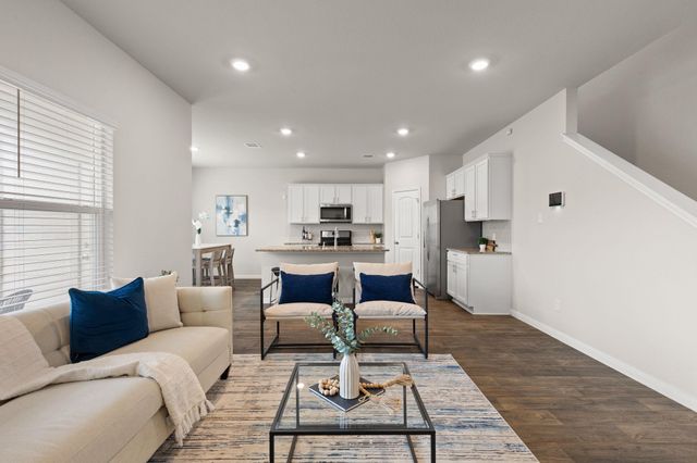 281 Jayden DR, Kyle, TX 78640