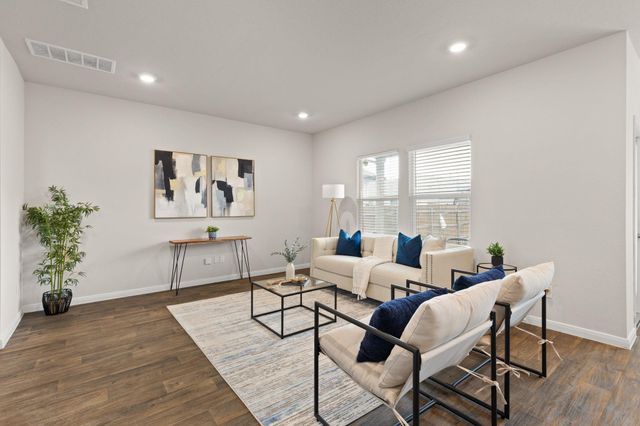 281 Jayden DR, Kyle, TX 78640