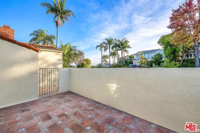 10281 Dunleer Drive, Los Angeles, CA 90064