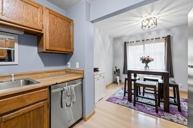 3253 Evergreen Drive, Eagan, MN 55121