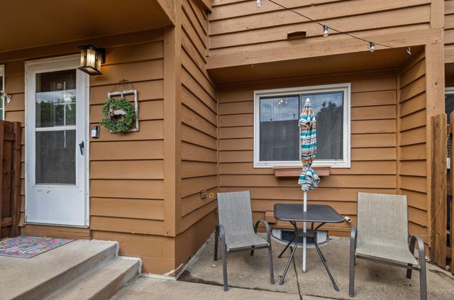 3253 Evergreen Drive, Eagan, MN 55121
