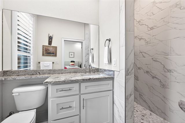 8525 Manor Drive, Bentonville, AR 72712