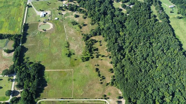 1979 County Road 1135, Ravenna, TX 75476