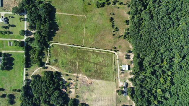 1979 County Road 1135, Ravenna, TX 75476