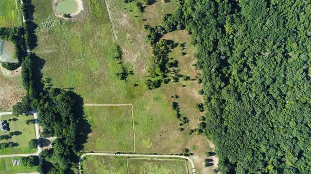 1979 County Road 1135, Ravenna, TX 75476