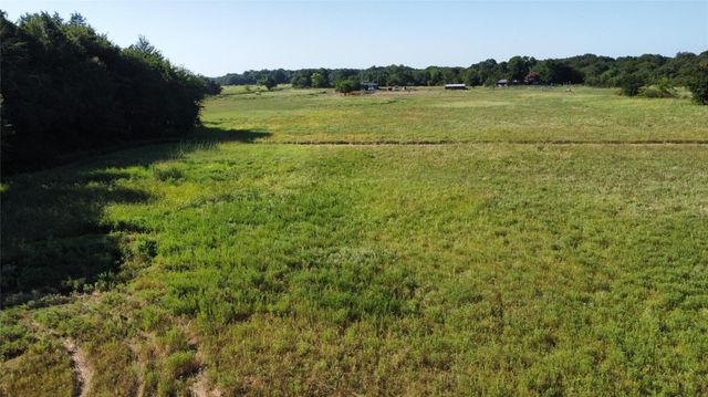 1979 County Road 1135, Ravenna, TX 75476