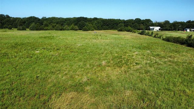 1979 County Road 1135, Ravenna, TX 75476