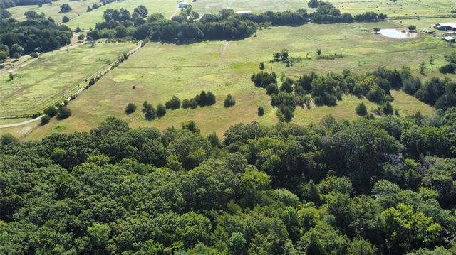 1979 County Road 1135, Ravenna, TX 75476
