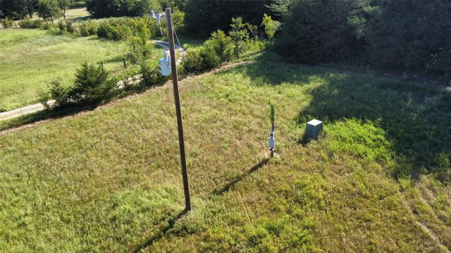 1979 County Road 1135, Ravenna, TX 75476