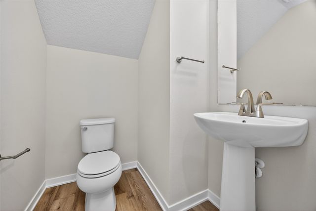 9120 Robinson Drive, West Des Moines, IA 50266