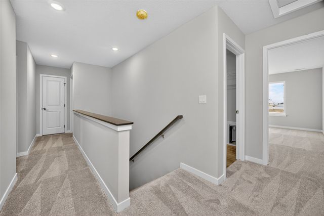 9120 Robinson Drive, West Des Moines, IA 50266