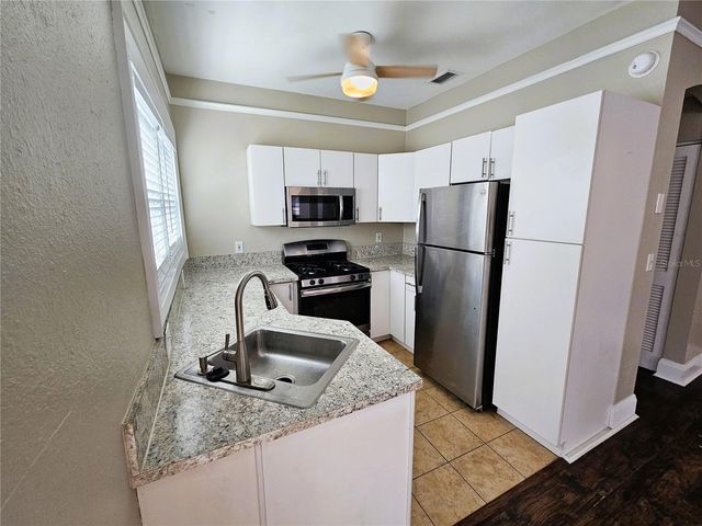 209 S WESTLAND AVENUE 4, Tampa, FL 33606